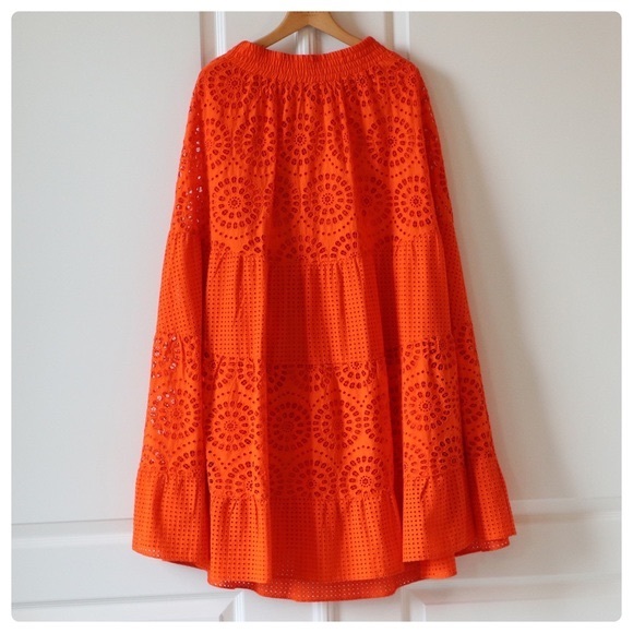 ALICE + OLIVIA Melony Midi Skirt - Picture 10 of 15